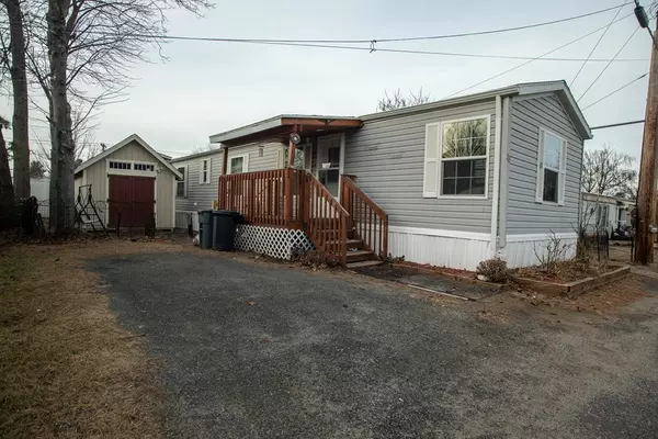 Westfield, MA 01085,23 Klondike Ave #23