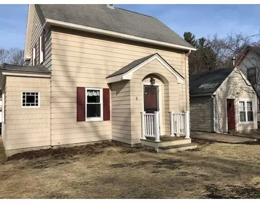 Uxbridge, MA 01569,81 Hazel St