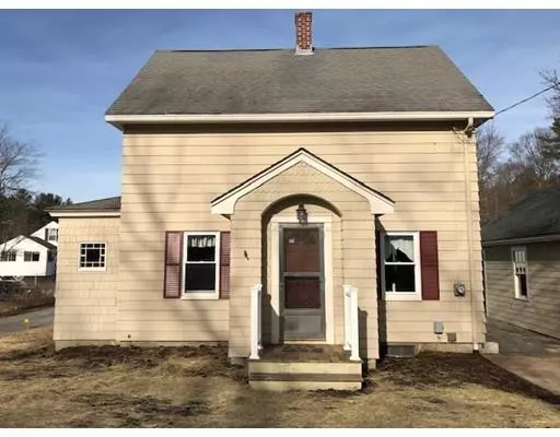 Uxbridge, MA 01569,81 Hazel St