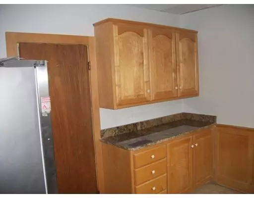 Lynn, MA 01902,110 President Street