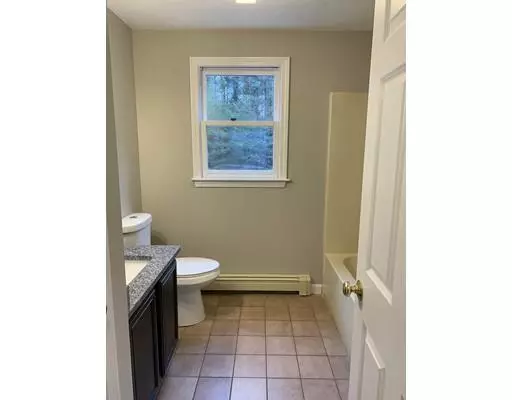 Rochester, MA 02770,197 Ryder Rd