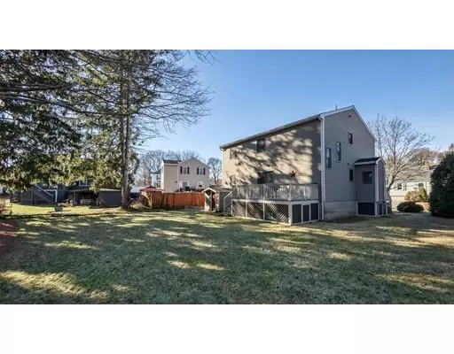 Beverly, MA 01915,3 Carver St