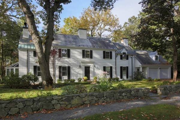 143 Laurel Rd, Brookline, MA 02467