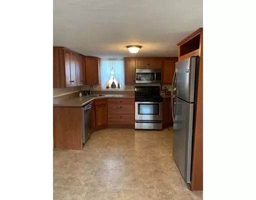 Weymouth, MA 02189,917 Commercial St