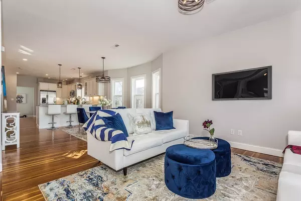 73 Harlow St #2, Arlington, MA 02474