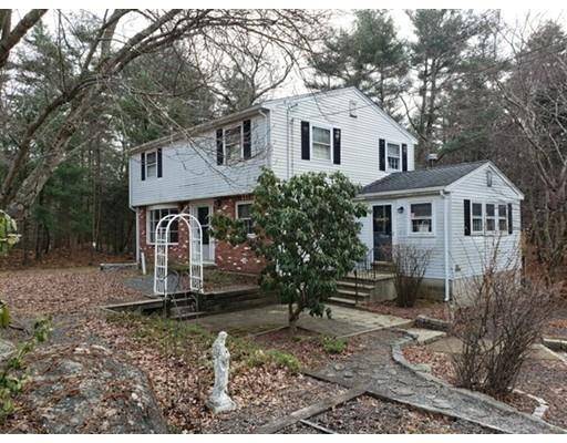 212 Common Ln, Beverly, MA 01915