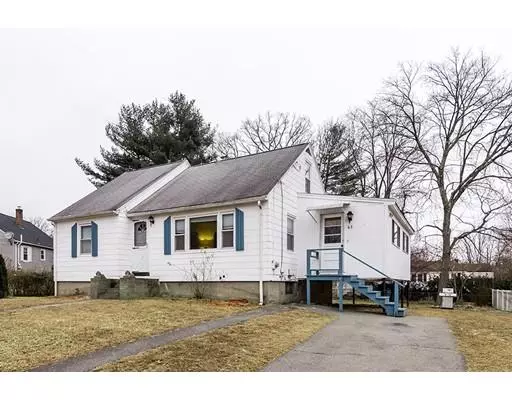 63 Harold Ave, Dracut, MA 01826