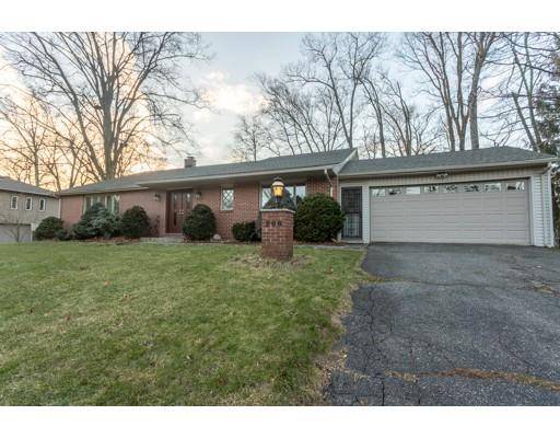 206 Lynnwood Dr, Longmeadow, MA 01106