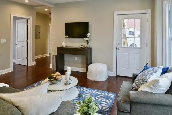 Beverly, MA 01915,8 Chestnut St #1