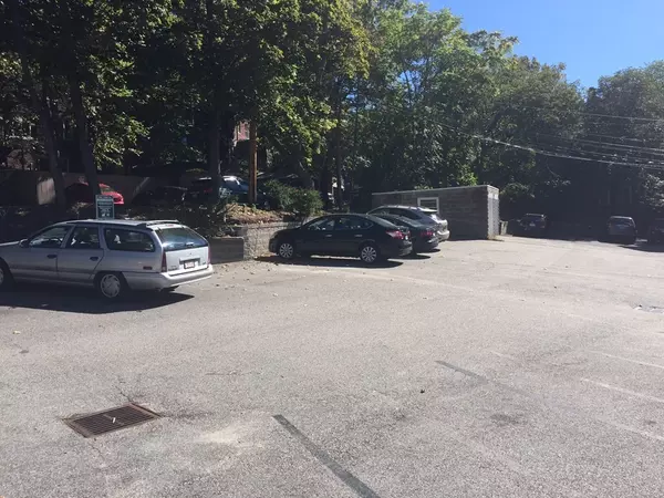 Brookline, MA 02445,195 Rawson Rd