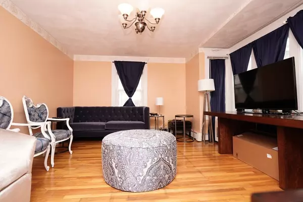 Lynn, MA 01902,121 Johnson Street #1R