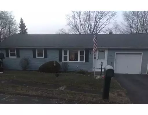 49 Hamilton Circle, Agawam, MA 01030