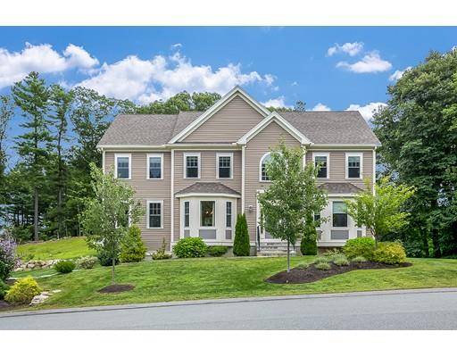 18 Upton Hills Lane, Middleton, MA 01949