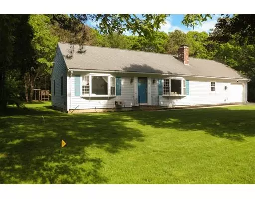 12 Truman Ln, Yarmouth, MA 02673