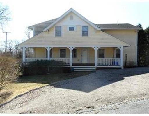 445 Williston Rd, Bourne, MA 02562