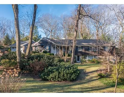 110 Rolling Ln, Weston, MA 02493