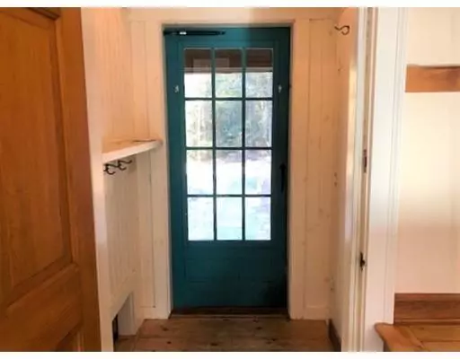 Montague, MA 01351,60 W Chestnut Hill Rd