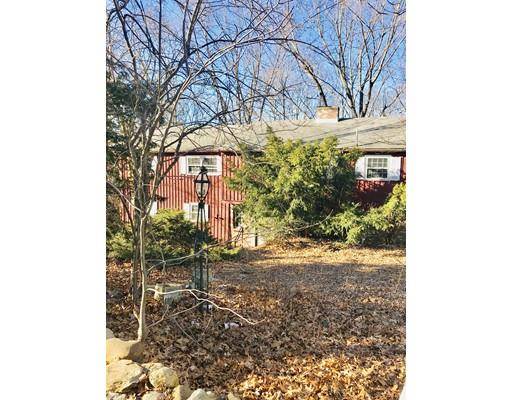 33 Maugus Hill Rd, Wellesley, MA 02481