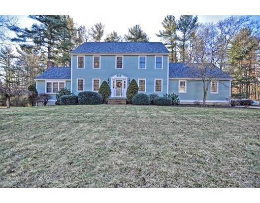 35 Heather Hills Drive, Bridgewater, MA 02324