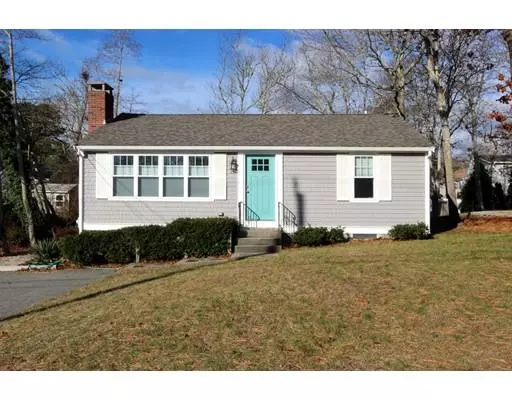 17 Bearse, Mashpee, MA 02649