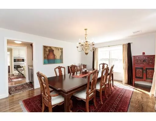 Wellesley, MA 02481,3 Hewins Farm Road