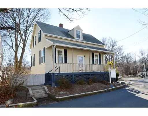 15 Ocean Ave, Weymouth, MA 02191