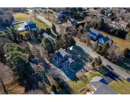 Mattapoisett, MA 02739,22 Upland Way