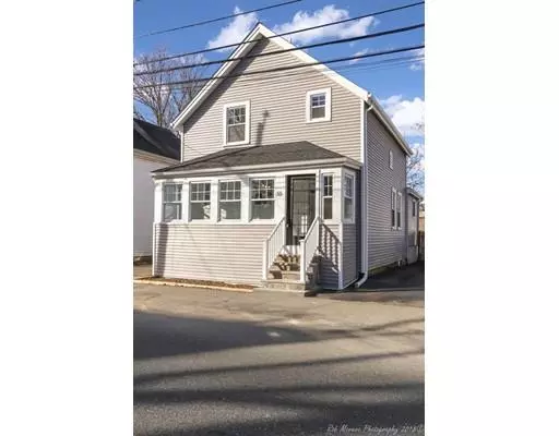 55 Pine St, Stoneham, MA 02180