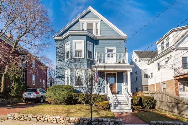 15 Prospect Hill Ave, Somerville, MA 02143