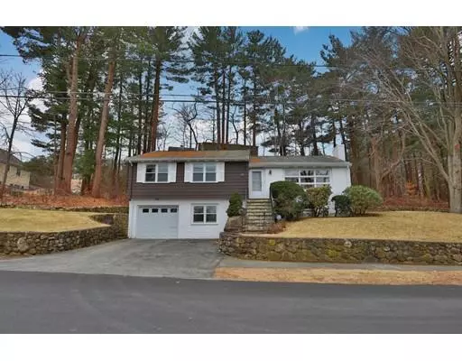 Lynn, MA 01904,126 Standish Road