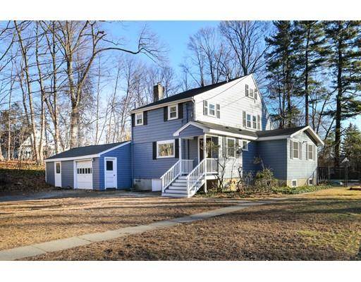 17 Mayflower Path, Wayland, MA 01778