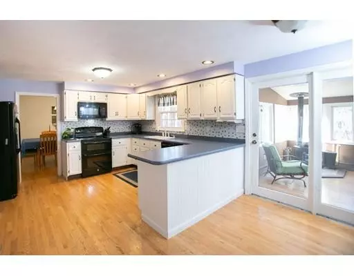 Milford, MA 01757,65 Sunset Dr