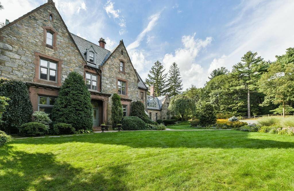 96 Rockwood Street, Boston, MA 02130