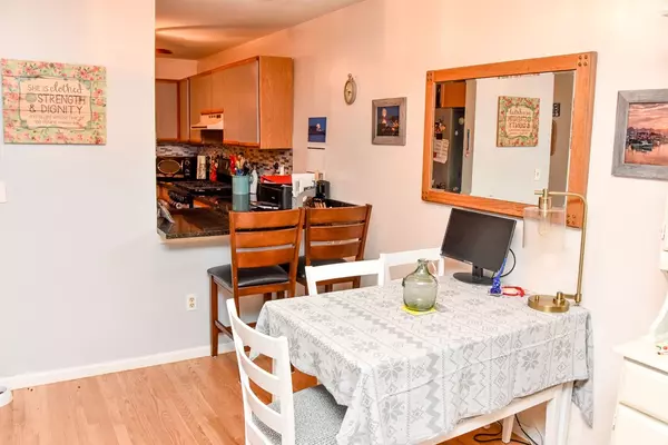 Johnston, RI 02919,1603 Plainfield Pike #C3