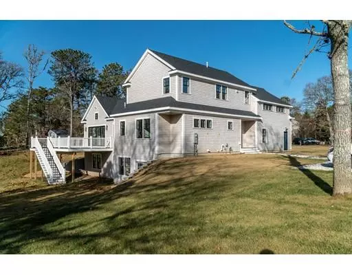 9 Joshua Jethro Road, Harwich, MA 02645