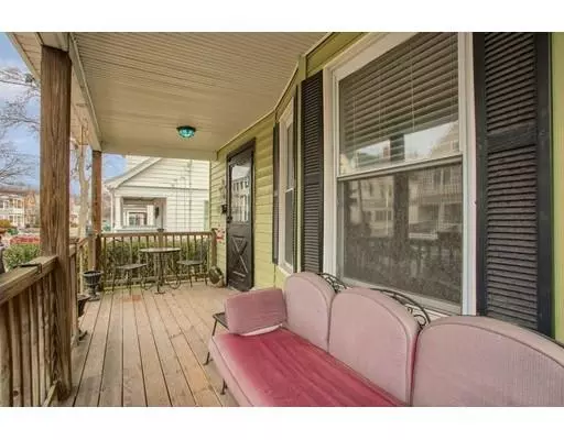 Lynn, MA 01902,11 Archer St