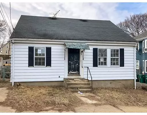 40 Michigan Ave, Lynn, MA 01902