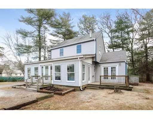 54 Old Salt Works Rd, Wareham, MA 02571