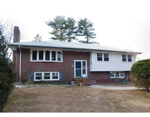 Dedham, MA 02026,48 Rosemary Rd