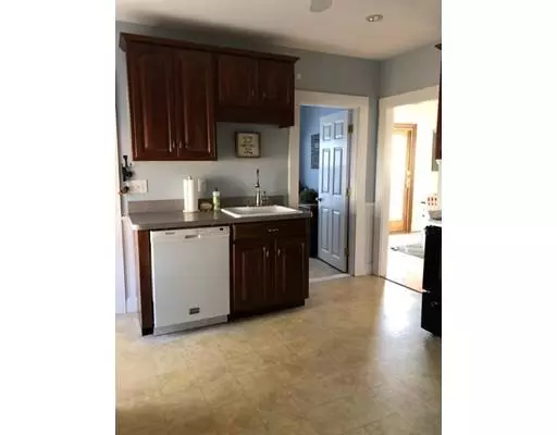 Whitman, MA 02382,53 High St