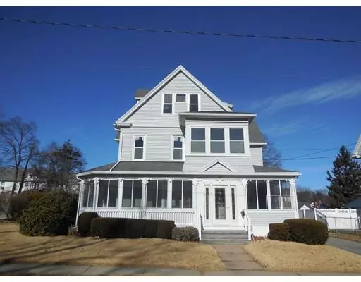 107 Carlton, Holyoke, MA 01040