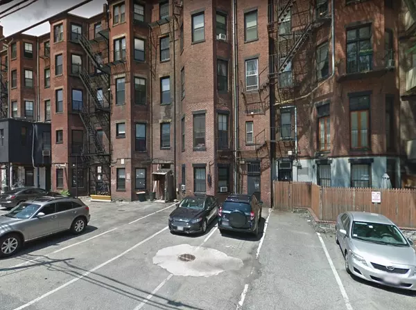 256 Commonwealth Ave, Boston, MA 02116