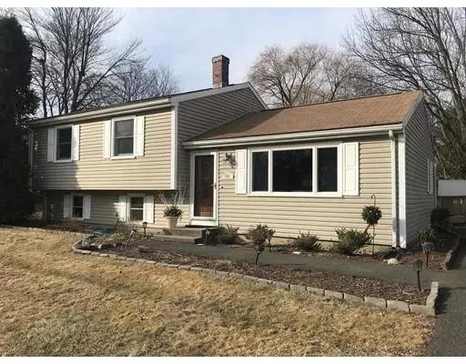 151 Valley Brook Rd, Agawam, MA 01030