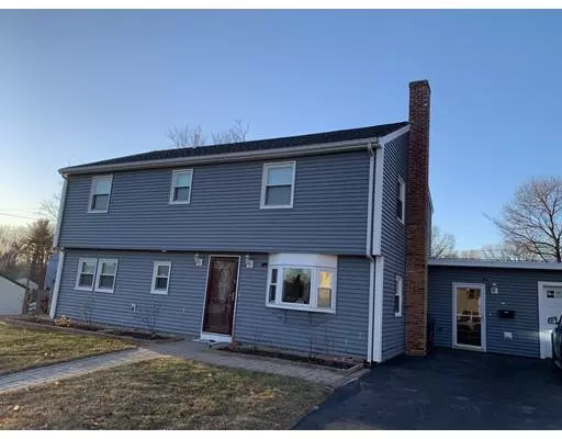 9 Erlin Rd, Chelmsford, MA 01824