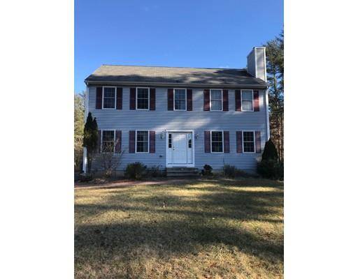 18 Boxberry Ln, Rochester, MA 02770