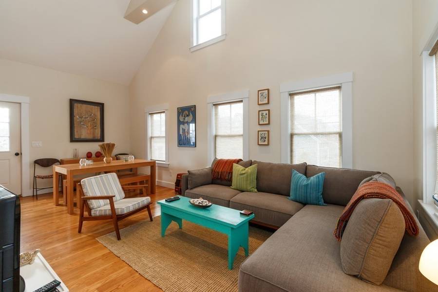 24 Franklin Street #3, Provincetown, MA 02657