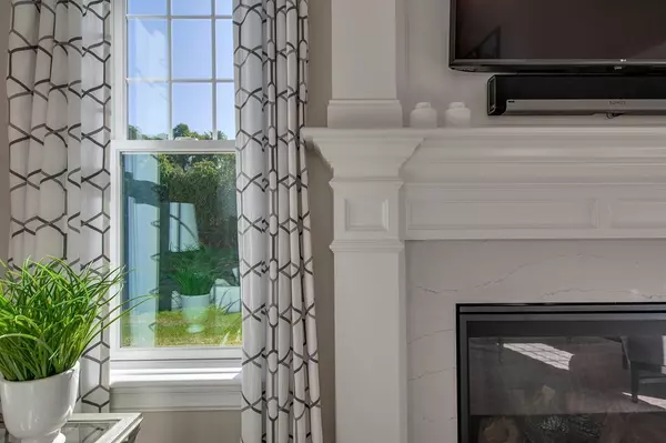 Carlisle, MA 01741,15 Garrison Way #15