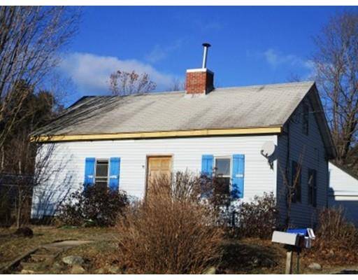 1024 Templeton Rd, Athol, MA 01331