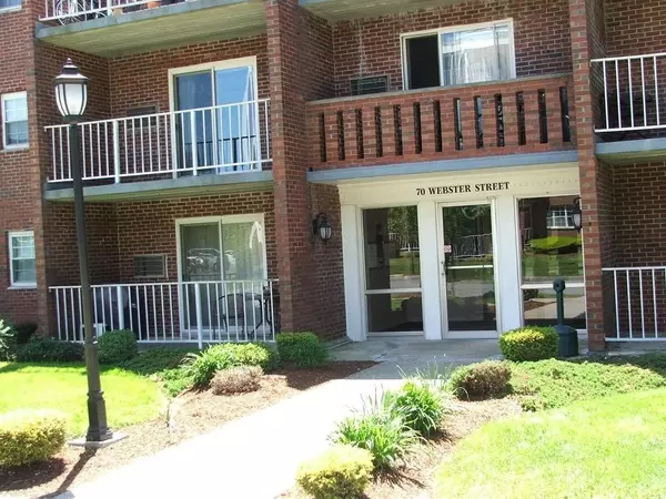 70 Webster #211, Weymouth, MA 02190