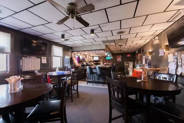 144 Guild St, Fall River, MA 02724